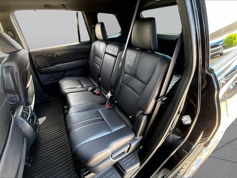 Certified 2023 Honda Passport TrailSport image 21