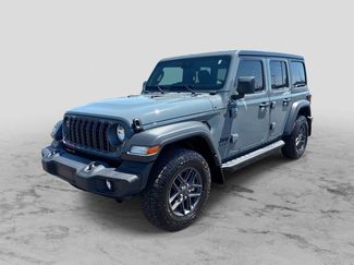 Used 2024 Jeep Wrangler Unlimited Sport AWD/4WD video 1