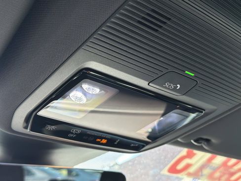 Certified 2023 Volkswagen ID.4 Pro RWD image 27