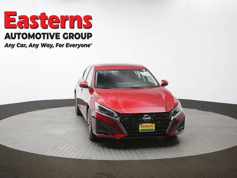 Used 2023 Nissan Altima 2.5 SV w/ SV Premium Package image 52