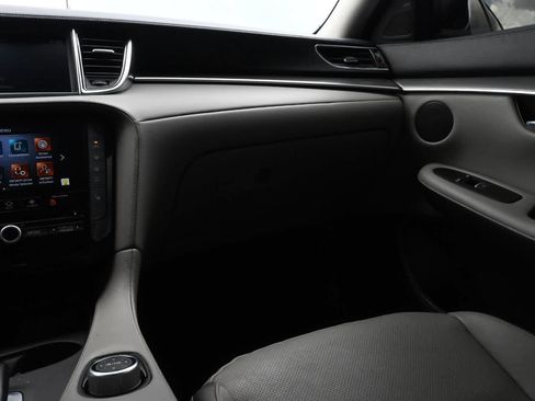 Used 2023 INFINITI QX50 Luxe FWD image 8