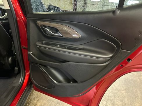 Used 2022 GMC Terrain Denali w/ Denali Premium Package image 29