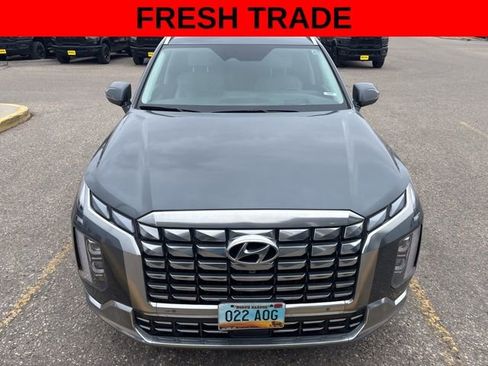 Used 2024 Hyundai Palisade Calligraphy image 2