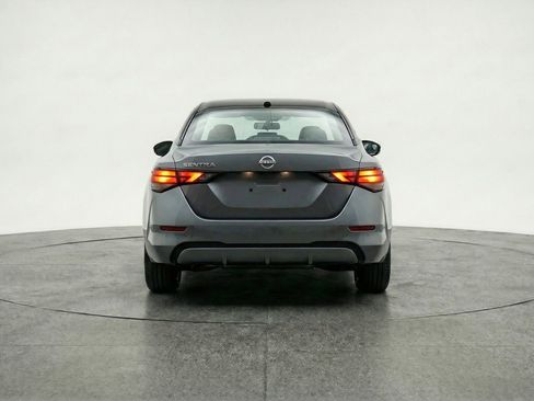 Used 2025 Nissan Sentra SV FWD image 7