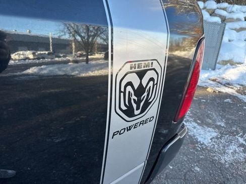 Used 2017 RAM 1500 Tradesman w/ Power & Remote Entry Group image 13