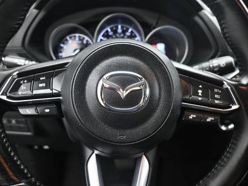 Used 2020 MAZDA CX-5 Touring FWD image 11