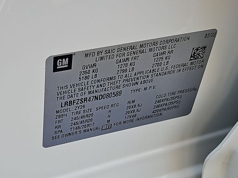 Used 2022 Buick Envision Avenir w/ Technology Package II AWD/4WD image 27