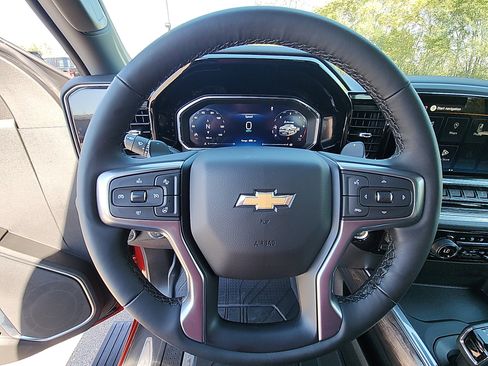 Used 2026 Chevrolet Silverado 1500 LTZ w/ Technology Package image 18