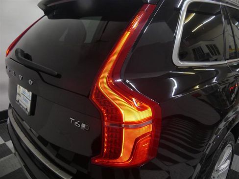 Used 2019 Volvo XC90 T6 Inscription w/ Luxury Package image 16