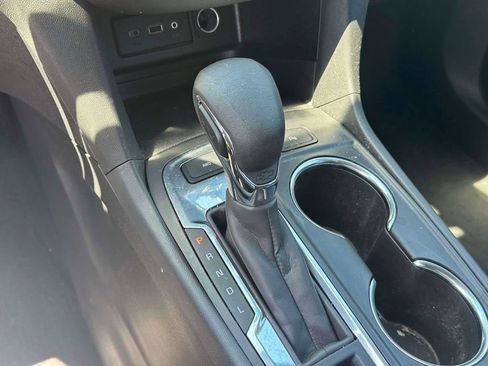 Used 2023 Chevrolet Equinox LT AWD/4WD image 31