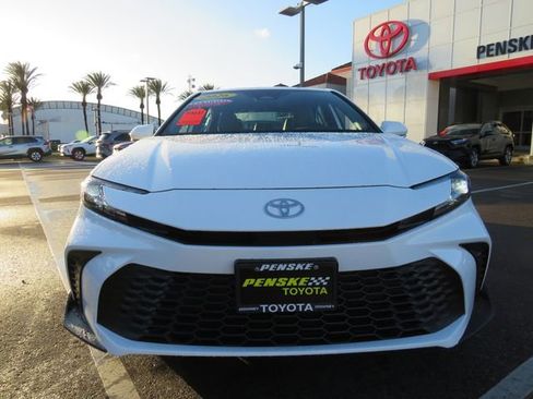 Certified 2026 Toyota Camry SE w/ Convenience Package image 2