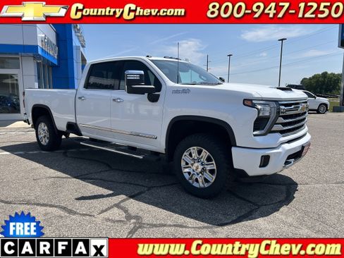 Used 2024 Chevrolet Silverado 3500 High Country w/ High Country Premium Package AWD/4WD image 1