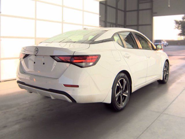 Used 2025 Nissan Sentra SV w/ All-Weather Package FWD image 10
