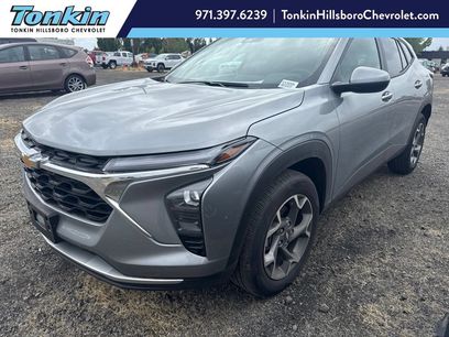 Used 2025 Chevrolet Trax LT