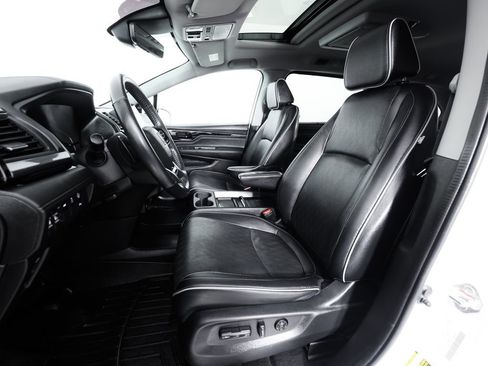Used 2023 Honda Odyssey Elite image 25