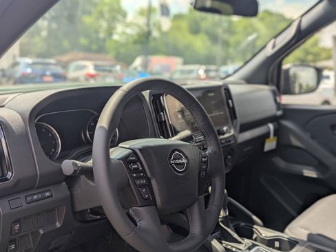 New 2026 Nissan Frontier SV w/ All-Weather Content Package AWD/4WD image 18