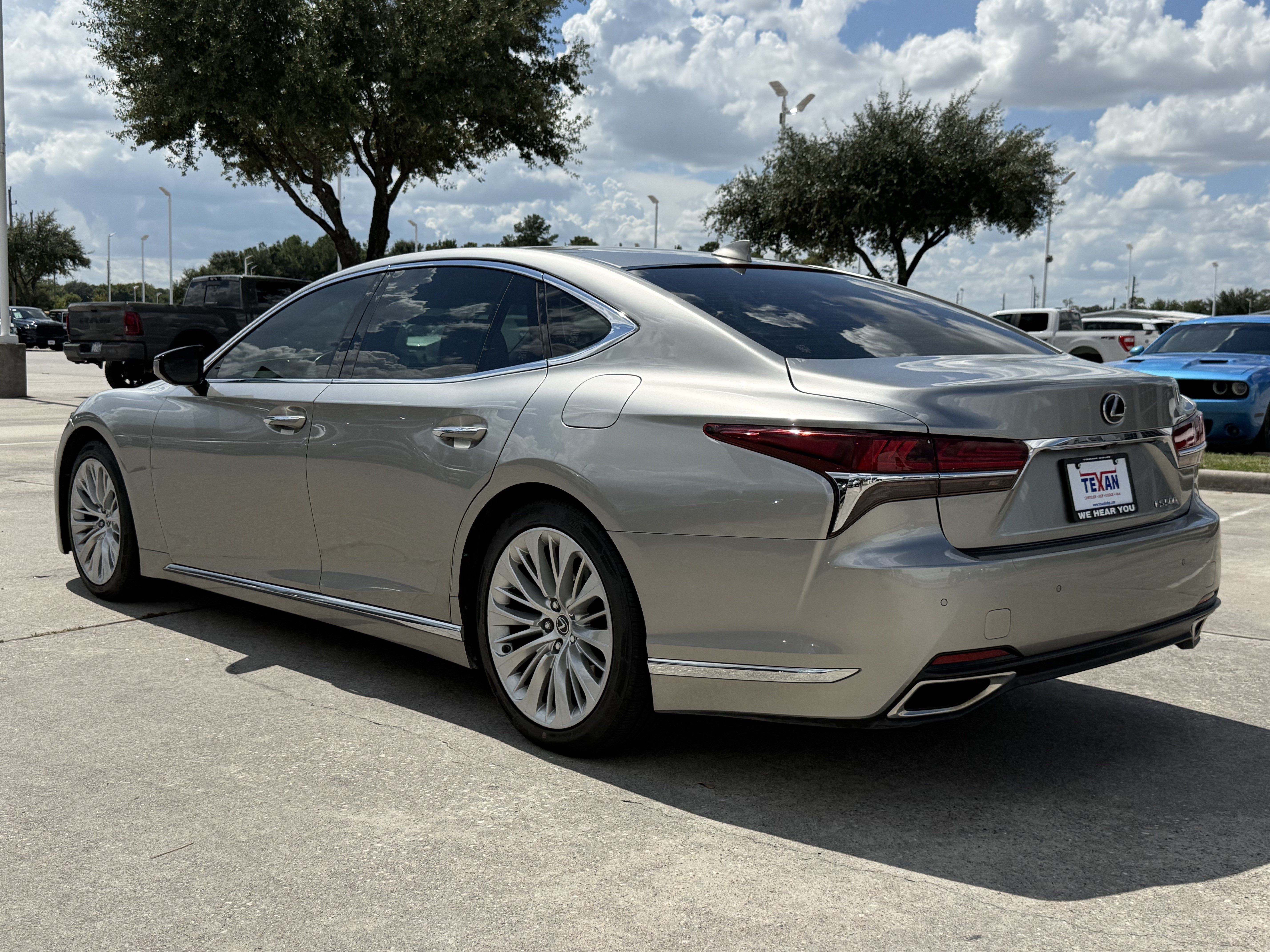 Used 2020 Lexus LS 500 w/ Interior Upgrade Package RWD image 7