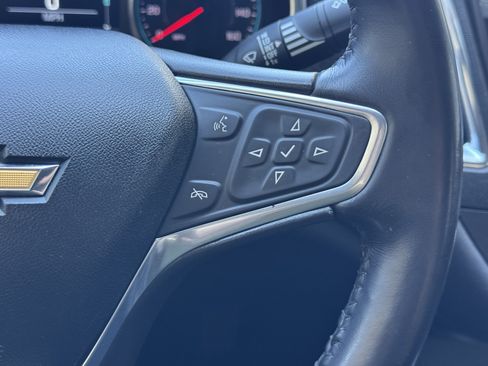 Certified 2018 Chevrolet Malibu LT FWD image 33