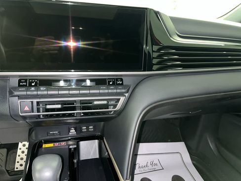 Used 2025 Toyota Camry XSE image 20