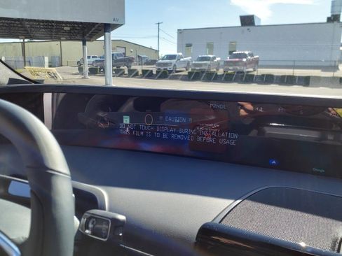 Used 2025 Lincoln Nautilus Reserve w/ Jet Appearance Package image 10