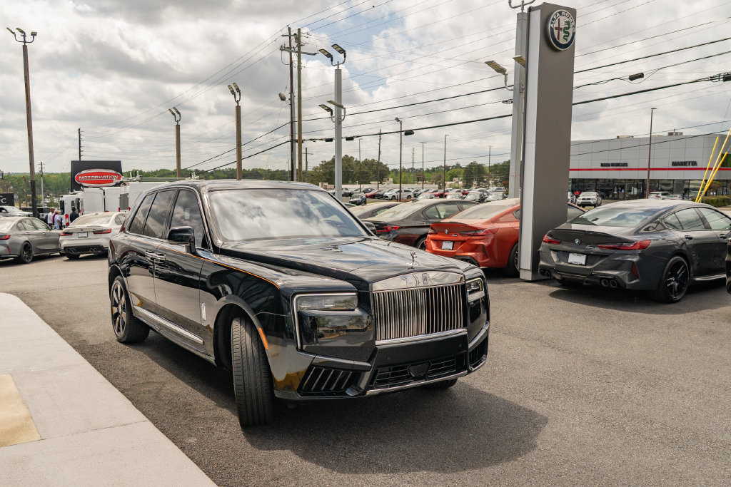 Used 2025 Rolls-Royce Cullinan AWD/4WD image 10