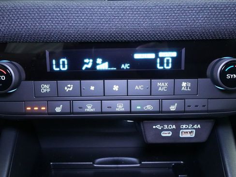 New 2026 Subaru Outback Limited AWD/4WD image 35