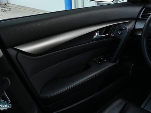 Used 2012 Acura TL w/ Advance Package image 9