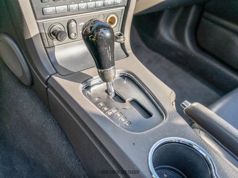 Used 2002 Ford Thunderbird Deluxe image 33