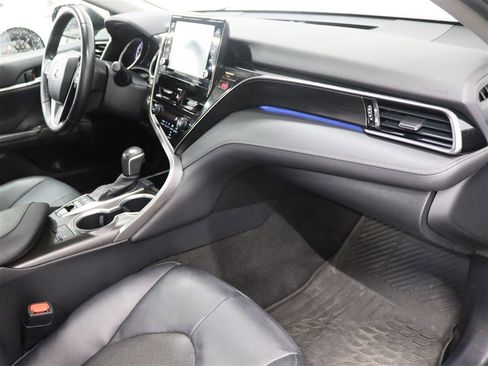 Used 2022 Toyota Camry XLE AWD/4WD image 27