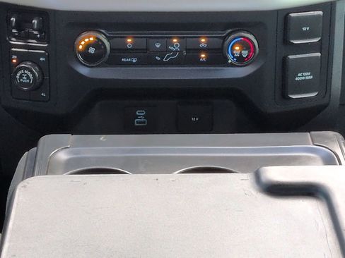 Used 2021 Ford F150 XLT w/ Trailer Tow Package image 19