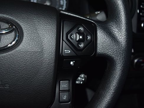 Used 2023 Toyota Tacoma SR image 9