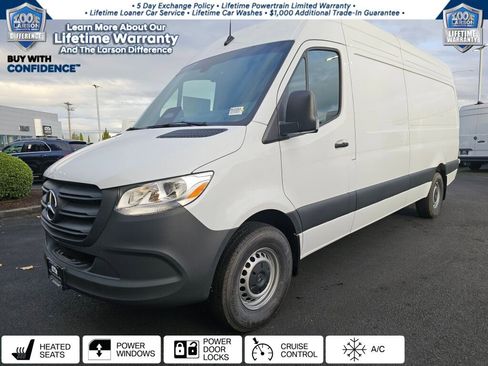 New 2025 Mercedes-Benz Sprinter 2500 image 1