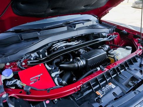 Used 2022 Ford Explorer ST w/ Equipment Group 401A image 29