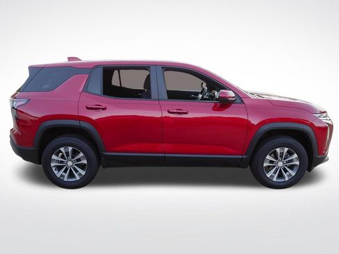 Certified 2026 Chevrolet Equinox LT FWD image 8