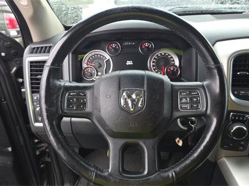 Used 2018 RAM 1500 Outdoorsman AWD/4WD image 11
