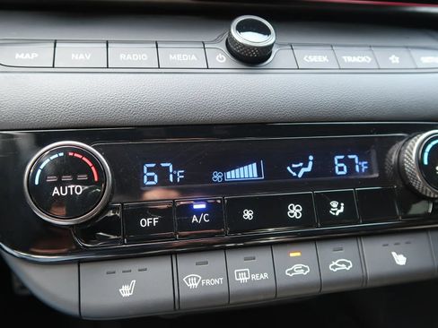 Used 2025 Hyundai Elantra N FWD image 32