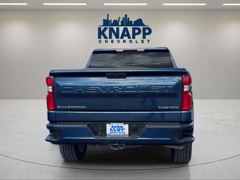 Used 2022 Chevrolet Silverado 1500 Custom RWD image 6