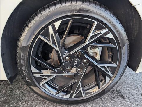 Used 2025 Kia K5 GT-Line w/ GT-Line Premium Package image 25