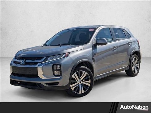 Used 2021 Mitsubishi Outlander Sport ES image 1