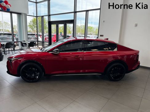 New 2025 Kia K4 GT-Line image 5