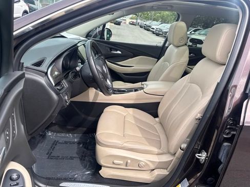Used 2020 Buick Envision Premium w/ Driver Confidence Package AWD/4WD image 16
