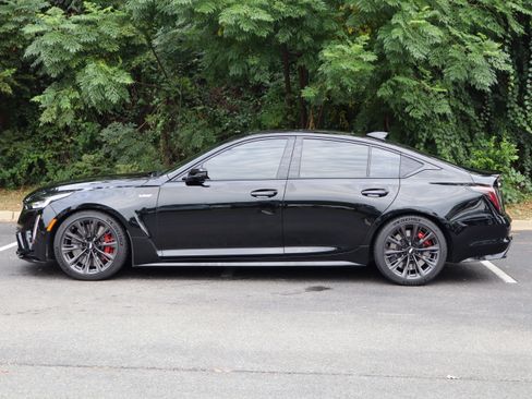 Used 2023 Cadillac CT5 V Blackwing w/ Driver Assist Package RWD image 3