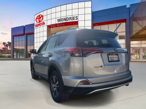 Used 2016 Toyota RAV4 XLE image 3