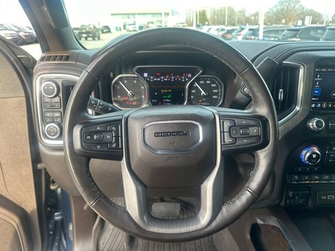Used 2020 GMC Sierra 2500 Denali w/ Denali Ultimate Package image 23