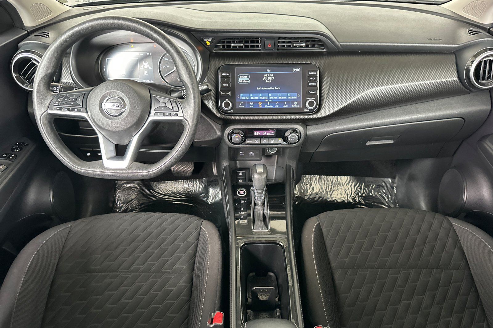 Used 2021 Nissan Kicks SV FWD image 16