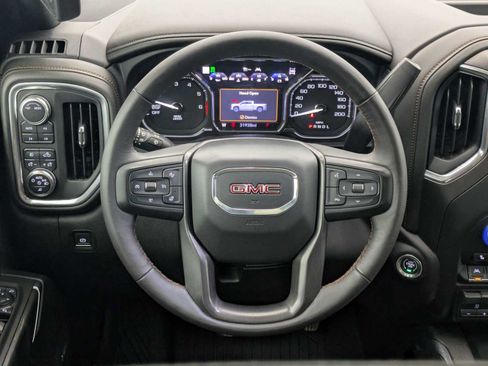 Used 2020 GMC Sierra 1500 AT4 w/ Technology Package AWD/4WD image 25
