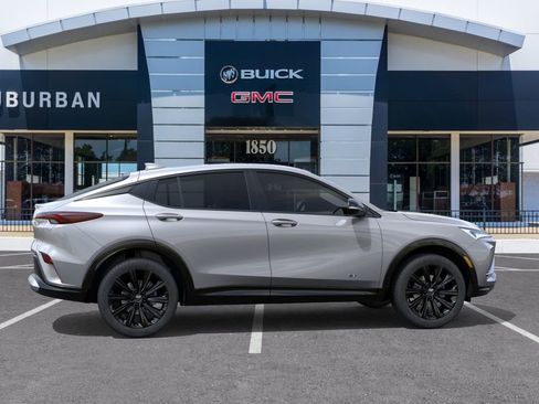 New 2026 Buick Envista Sport Touring image 5