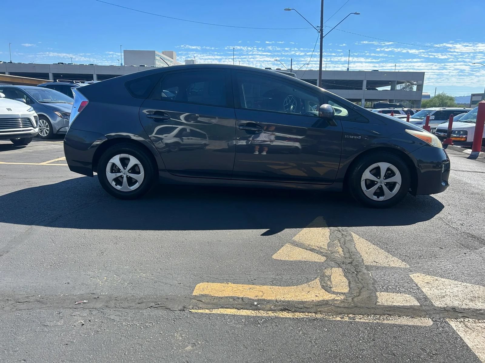 Used 2013 Toyota Prius Three w/ Solar Roof Pkg FWD image 4