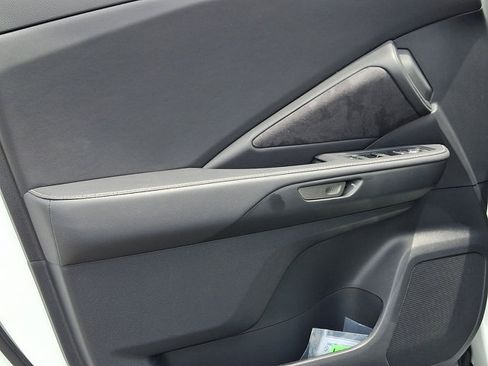 New 2026 Lexus TX 500h AWD image 8