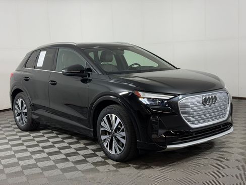 Used 2023 Audi Q4 e-tron Premium Plus w/ Premium Plus RWD image 7
